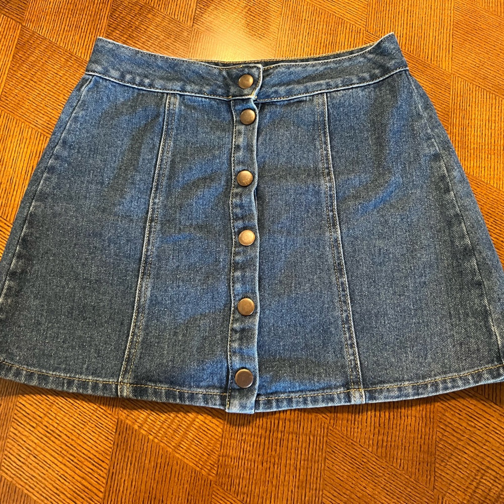Brandy Melville size 25 denim button up skirt.